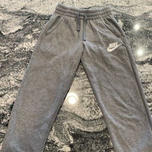 Nike Boys Medium Joggers